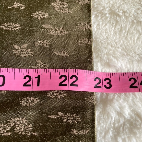 Vintage Jacquard Satin Pencil Skirt - Picture 6 of 8